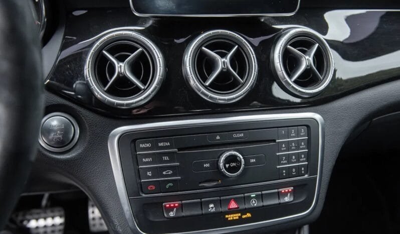 
Mercedes-Benz CLA AMG 45 4Matic 7G-DCT full									