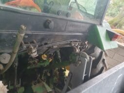 
John Deere 2850 Tractor (Bulldog) full									