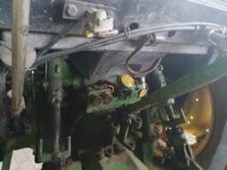 
John Deere 2850 Tractor (Bulldog) full									