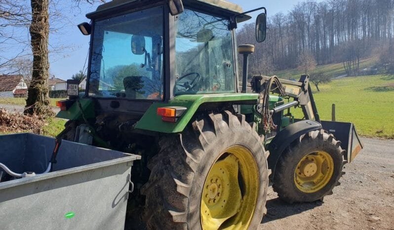
John Deere 2850 Tractor (Bulldog) full									