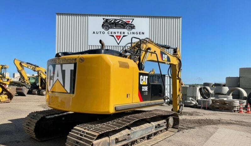 
CAT 320 ELRR Oilquick full									