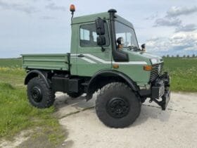 Mercedes-Benz Unimog 427/12 U1600