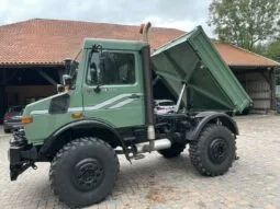 Mercedes-Benz Unimog 427/12 U1600