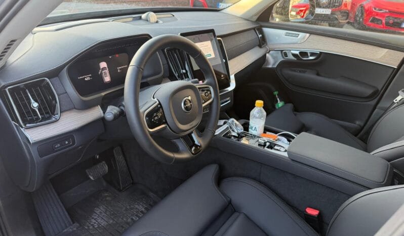 
Volvo CX 90 Ultra Dark Recharge full									