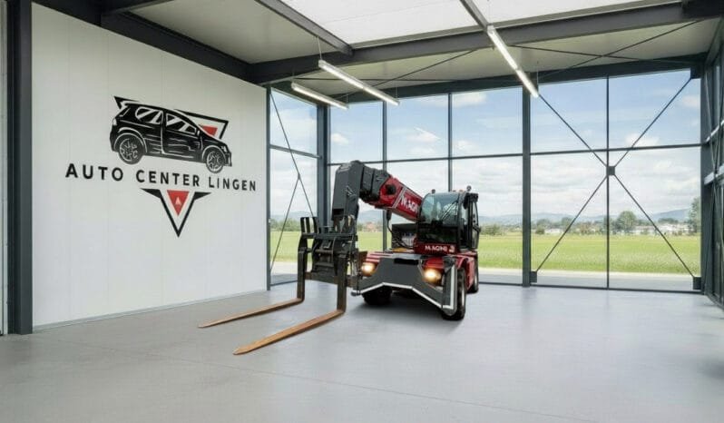 
Magni RTH 5.23 Rotating Telescopic Handler full									
