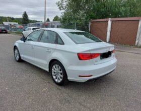 Audi A3 Limousine 1.6 TDI Attraction