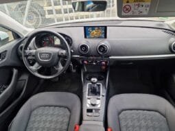 
Audi A3 Limousine 1.6 TDI Attraction full									