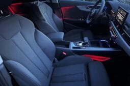 
Audi A4 35 TFSI mHEV S tronic full									