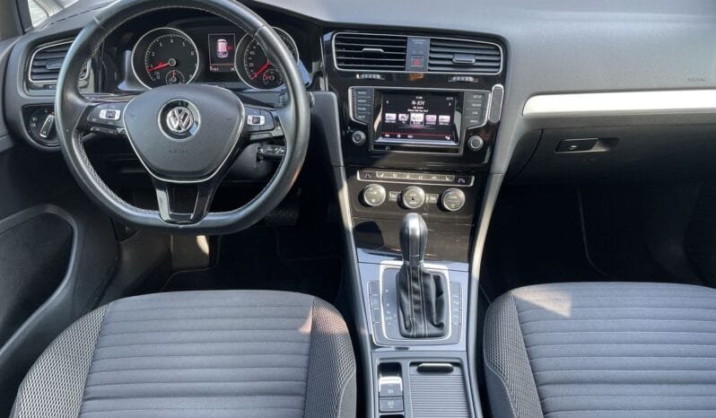
Volkswagen Golf VII 1.2 TSI DSG Cup BlueMotion full									