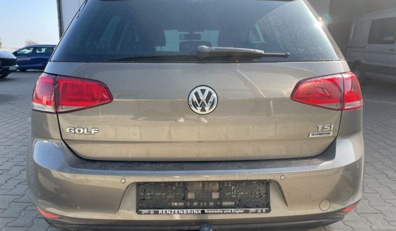 
Volkswagen Golf VII 1.2 TSI DSG Cup BlueMotion full									