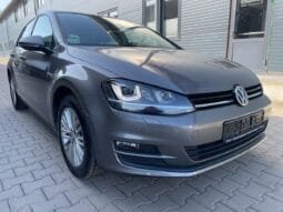 
Volkswagen Golf VII 1.2 TSI DSG Cup BlueMotion full									